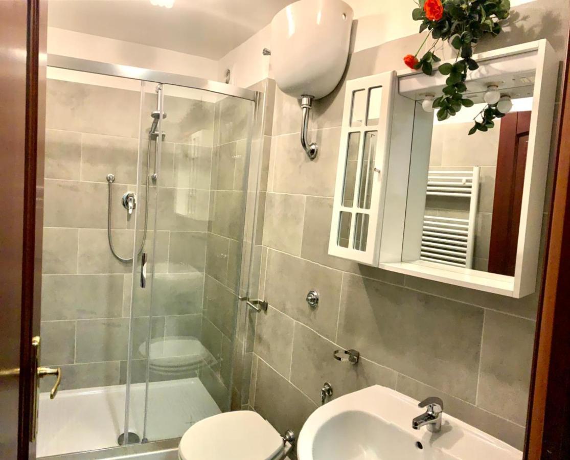 רומא Girasole Suites מראה חיצוני תמונה