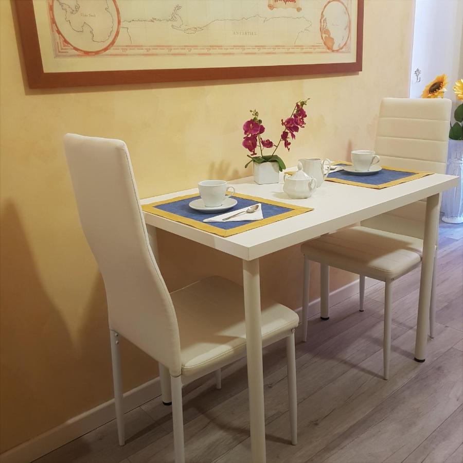 רומא Girasole Suites מראה חיצוני תמונה